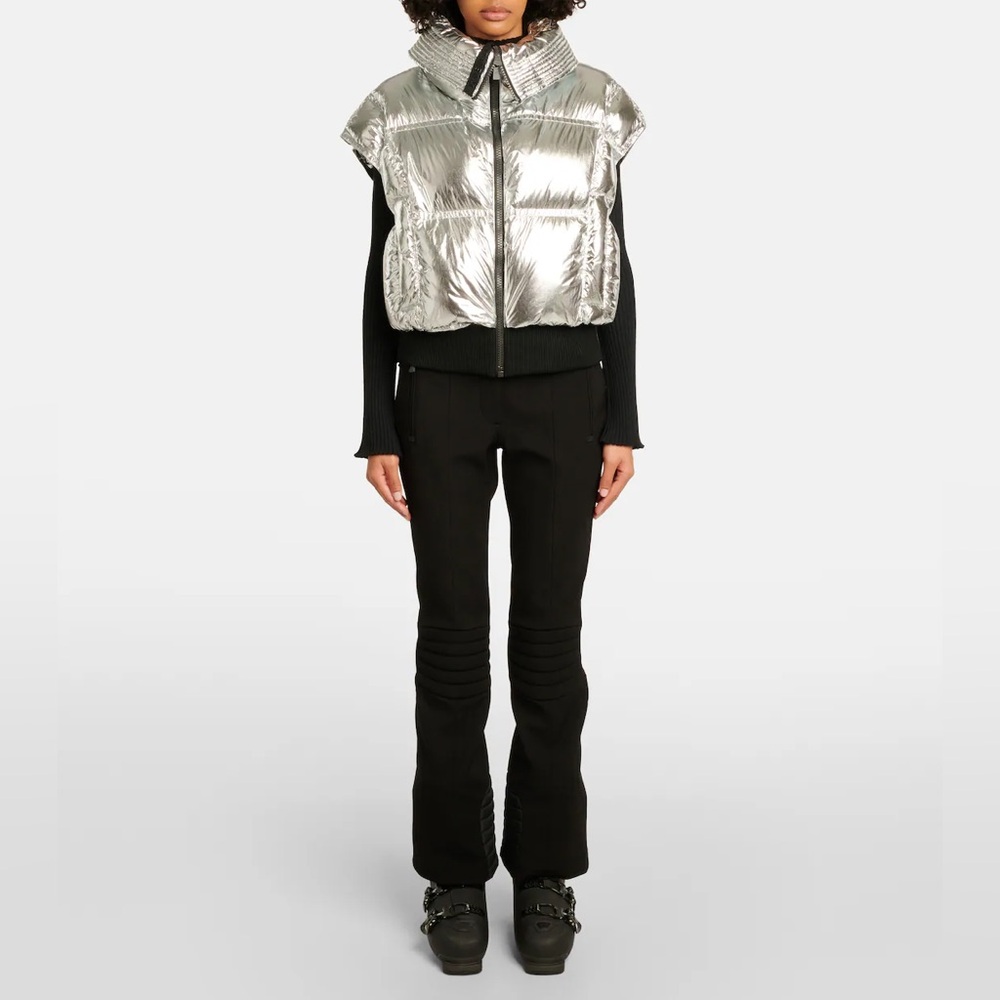 PERFECT MOMENT
Sierra down vest